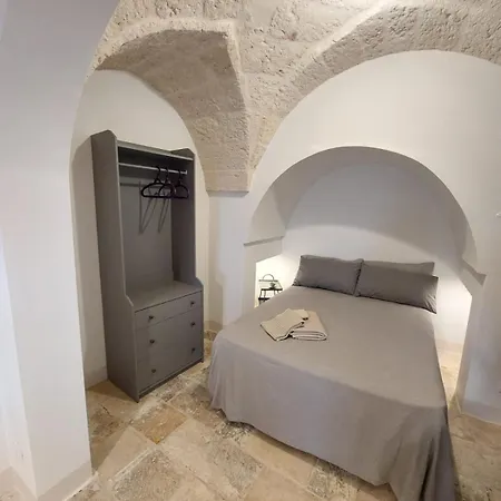 Corso Perrini, 68 Appartement *