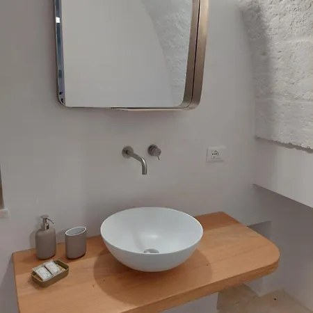 Appartement Corso Perrini, 68 *